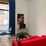 The Singer\'S House