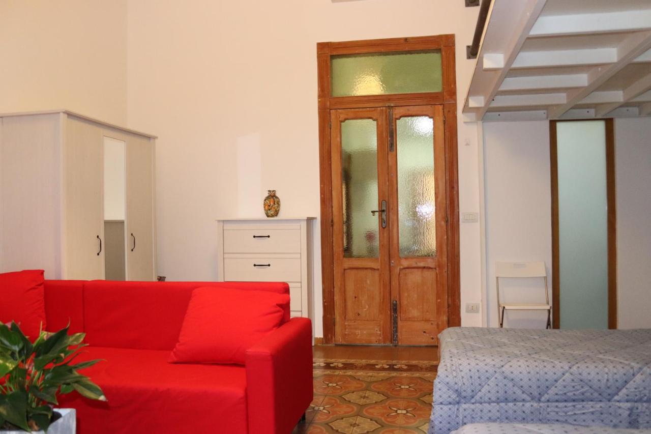 The Singer's House Apartment